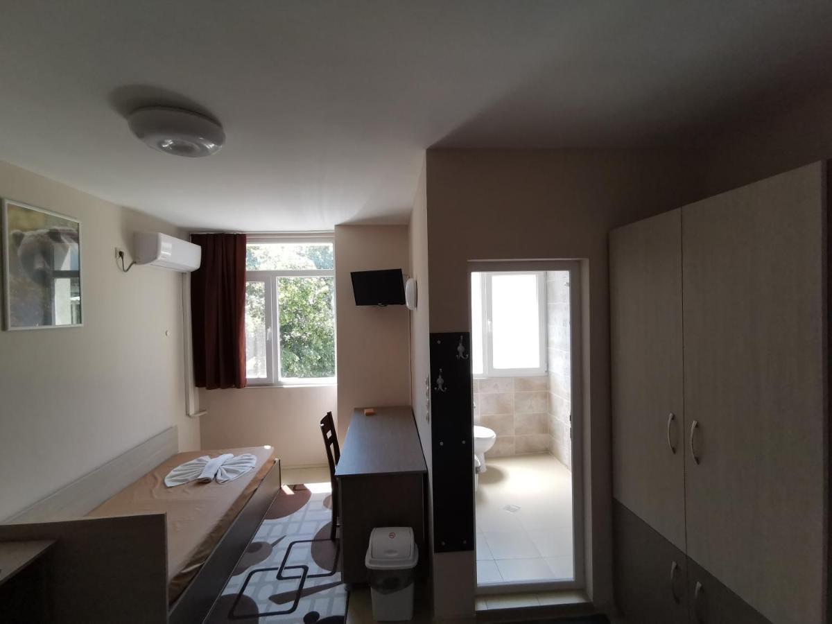Hostel Penev Stara Zagora Ngoại thất bức ảnh